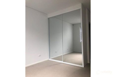 Property photo of 87/56 Lakeside Parade Jordan Springs NSW 2747