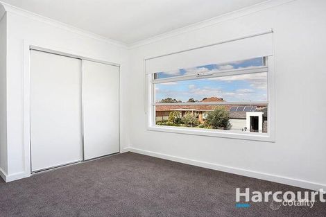 Property photo of 4/14 Mount View Road Thomastown VIC 3074