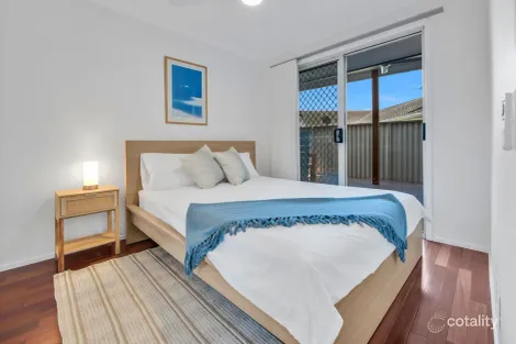 Property photo of 1/9 Flora Close Burleigh Waters QLD 4220