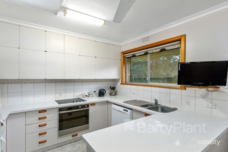 Property photo of 31 Monomeith Crescent Mount Waverley VIC 3149