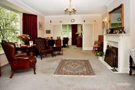 Property photo of 3 Boongarry Avenue Blackburn VIC 3130
