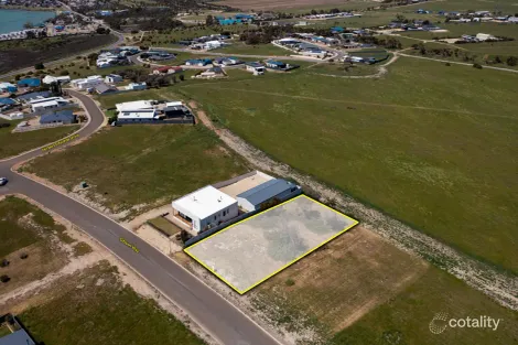 Property photo of 12 Gibson Way Streaky Bay SA 5680