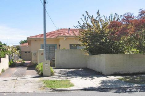 19 Boorool Rd, Kew East, VIC 3102
