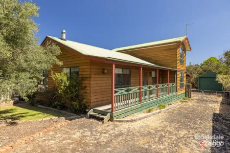 Property photo of 12 Dolphin Drive Smiths Beach VIC 3922