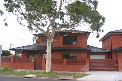 2/59a Churchill Ave, Braybrook, VIC 3019