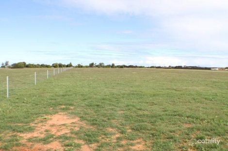 88 Eastlyn Dr, Deepdale, WA 6532