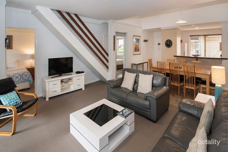 Property photo of 2/330 Geographe Bay Road Quindalup WA 6281