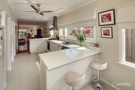 Property photo of 16 Ronald Street Mitcham VIC 3132