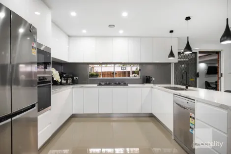 Property photo of 77 Bicentennial Crescent Meadow Heights VIC 3048