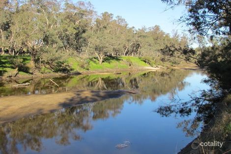 733 Winnejup Rd, Mayanup, WA 6244