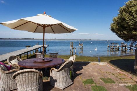 Property photo of 60 Mundoo Channel Drive Hindmarsh Island SA 5214