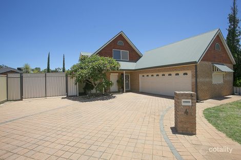 Property photo of 4 Sun Place Bennett Springs WA 6063