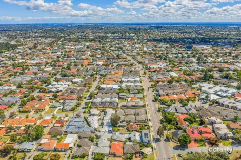 Property photo of 377 Flinders Street Nollamara WA 6061