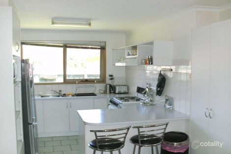 Property photo of 4 Parkdale Drive Carrum Downs VIC 3201