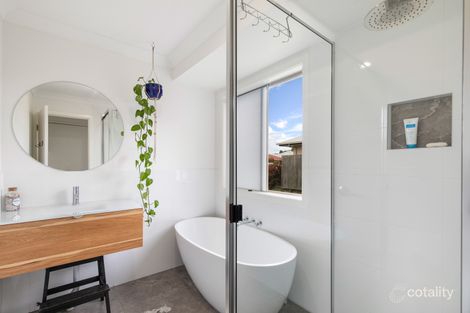 Property photo of 25 Ashgrove Drive Cooroy QLD 4563