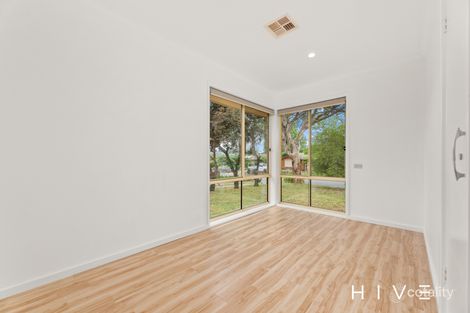 Property photo of 43 Macalister Crescent Curtin ACT 2605