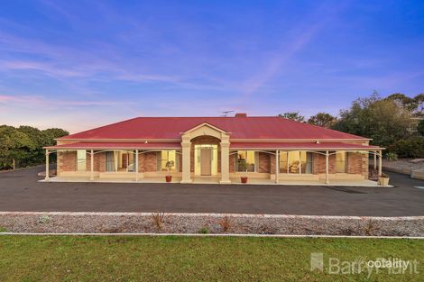 Property photo of 8 Silky Oak Court Garfield VIC 3814