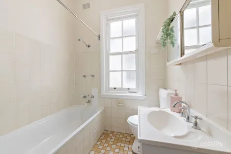 Property photo of 13/115-117 Sydney Road Manly NSW 2095