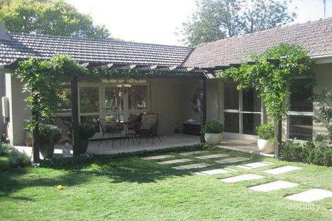 5 Sara Ave, Brighton East, VIC 3187