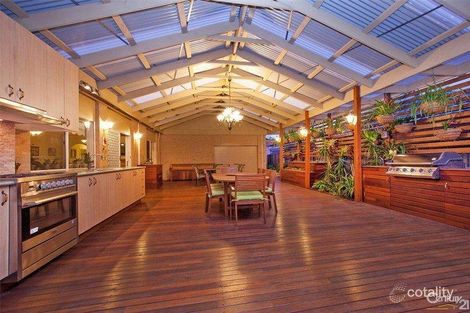 Property photo of 70 Windermere Boulevard Pakenham VIC 3810