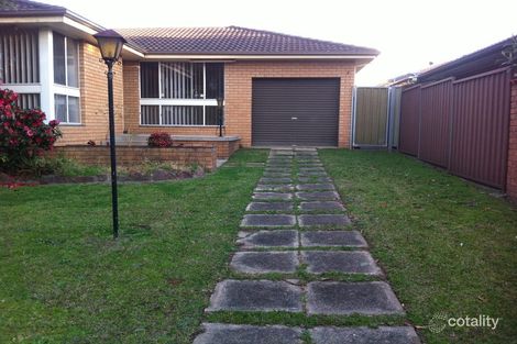 5 Nesbitt Pl, Prairiewood, NSW 2176