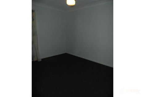 Property photo of 2/627 Norman Road Norman Gardens QLD 4701
