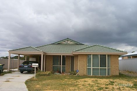 Property photo of 5 McCubbin Loop Seville Grove WA 6112