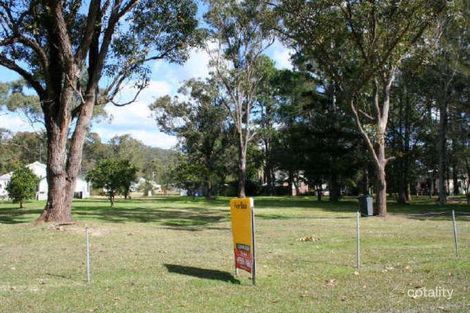 Property photo of 65 Fennell Crescent Blackalls Park NSW 2283