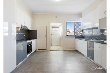 Property photo of 9 Derwak Street Harristown QLD 4350