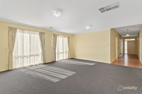 Property photo of 43 Tracey Street Werribee VIC 3030