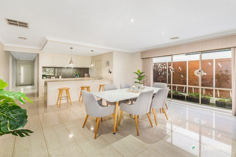 Property photo of 16 Barrington Chase Sandhurst VIC 3977