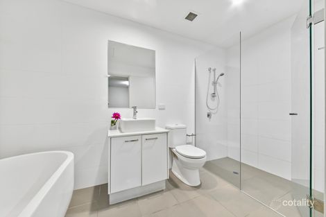 Property photo of 25/5-15B Lamond Drive Turramurra NSW 2074