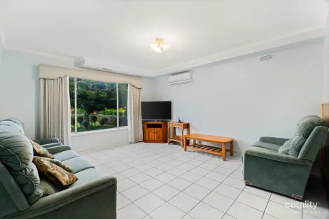 Property photo of 34 Collins Street Bulleen VIC 3105