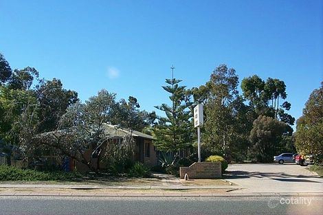 44 Greenpark Rd, Alexander Heights, WA 6064