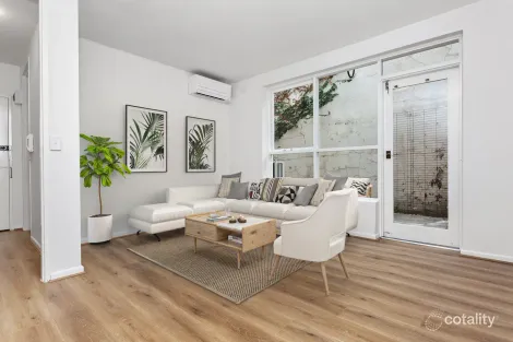 1/14 Deakin St, St Kilda West, VIC 3182