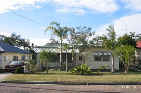 22 Ventura Ave, Bateau Bay, NSW 2261