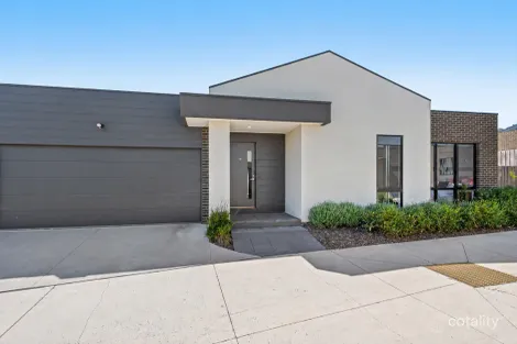 11/9 Penalga Rd, Mooroolbark, VIC 3138