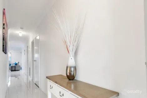 Property photo of 128 Eminence Boulevard Doreen VIC 3754