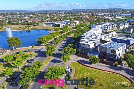 Property photo of 9/13 Harlesden Circuit Pakenham VIC 3810