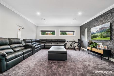 Property photo of 28 Taloumbi Place Orange NSW 2800