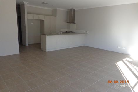 Property photo of 5 Catani Way Lakelands WA 6180