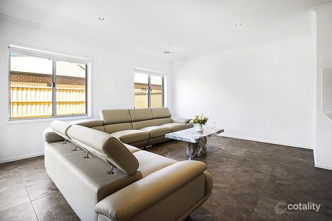 Property photo of 26 Diplomat Crescent Cranbourne South VIC 3977