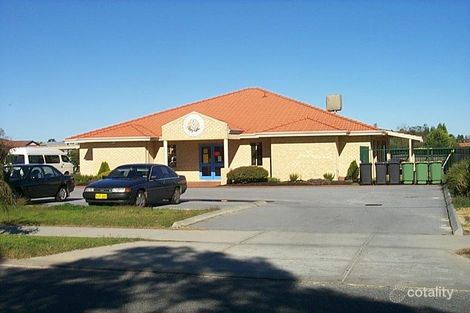 27 Dellar Rd, Maddington, WA 6109