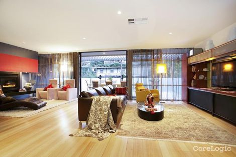 Property photo of 10 Yarra Street Kew VIC 3101
