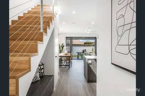 Property photo of 31 Laguna Parade Berkeley Vale NSW 2261