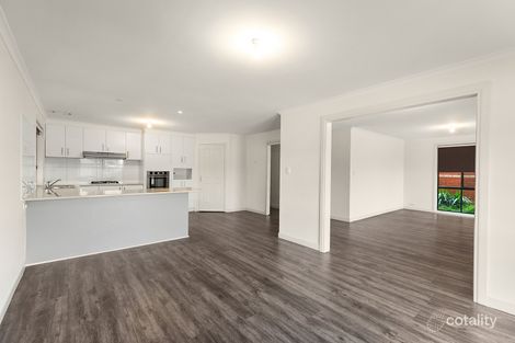 Property photo of 19 Harvey Court Roxburgh Park VIC 3064