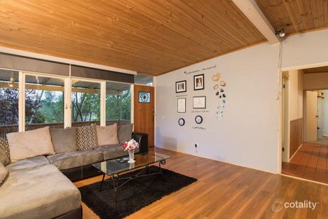 Property photo of 25 Highland Crescent Mooroolbark VIC 3138