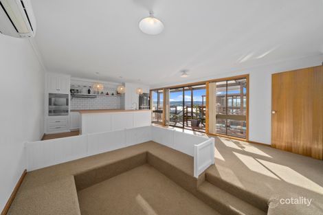 Property photo of 5 Third Avenue Midway Point TAS 7171