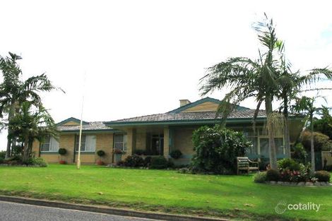 9-11 Sunbakers Dr, Forster, NSW 2428