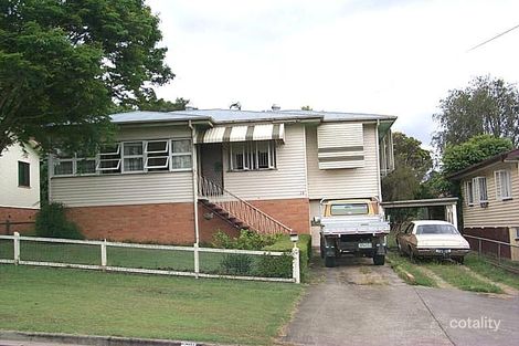 14 Dell St, Eastern Heights, QLD 4305